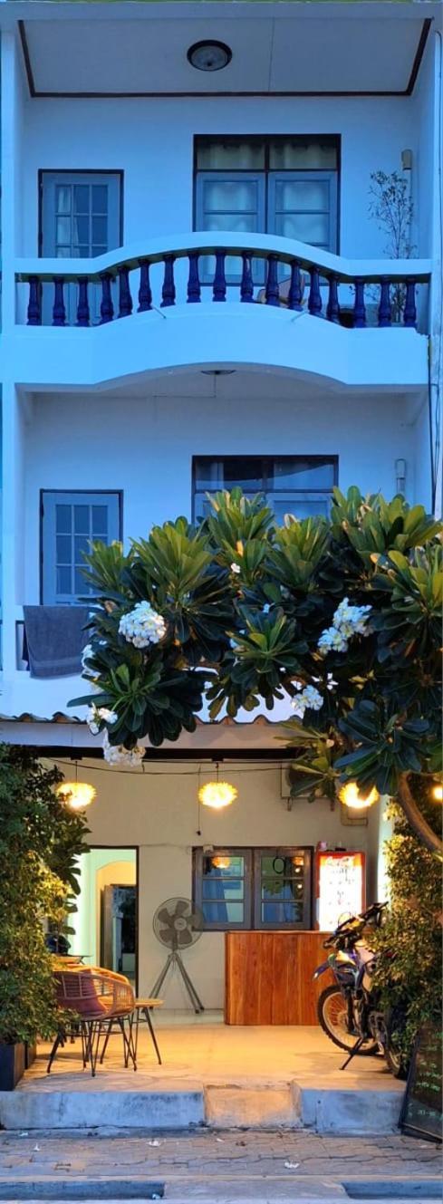 Jungle Cafe And Guesthouse Prachuap Khiri Khan Dış mekan fotoğraf